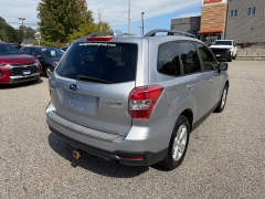 Used 2016  Subaru Forester 4d SUV i Premium CVT at Headlight Motor Group near Lewiston&comma; ME