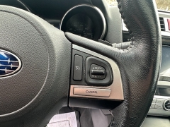 Used 2017  Subaru Outback 4d SUV 2&period;5i Limited at Headlight Motor Group near Lewiston&comma; ME