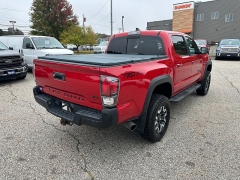 Used 2017  Toyota Tacoma 4WD Double Cab TRD Off-Road Auto at Headlight Motor Group near Lewiston, ME
