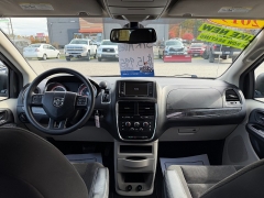 Used 2019  Dodge Grand Caravan 4d Wagon SE at Headlight Motor Group near Lewiston&comma; ME