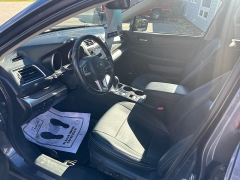 Used 2017  Subaru Outback 4d SUV 2.5i Limited at Headlight Motor Group near Lewiston, ME