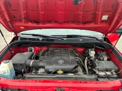 Used 2013  Toyota Tundra 4WD CrewMax 5&period;7L at Headlight Motor Group near Lewiston&comma; ME