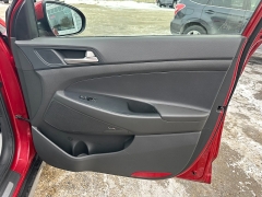 Used 2021  Hyundai Tucson Limited AWD at Headlight Motor Group near Lewiston&comma; ME