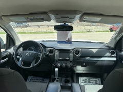 Used 2014  Toyota Tundra 4WD CrewMax SR5 5&period;7L at Headlight Motor Group near Lewiston&comma; ME