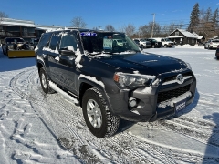 Used 2018  Toyota 4Runner 4d SUV 4WD SR5 at Headlight Motor Group near Lewiston&comma; ME