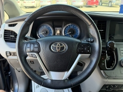 Used 2017  Toyota Sienna 4d Wagon XLE Premium AWD at Headlight Motor Group near Lewiston&comma; ME