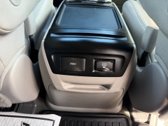 Used 2017  Toyota Sienna 4d Wagon XLE Premium AWD at Headlight Motor Group near Lewiston&comma; ME