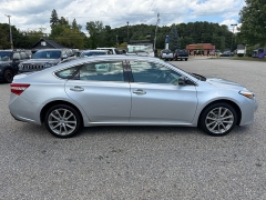 Used 2014  Toyota Avalon 4d Sedan XLE at Headlight Motor Group near Lewiston&comma; ME