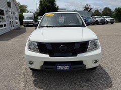 Used 2019  Nissan Frontier 4WD Crew Cab SV Auto at Headlight Motor Group near Lewiston&comma; ME