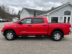 Used 2013  Toyota Tundra 4WD CrewMax 5&period;7L at Headlight Motor Group near Lewiston&comma; ME