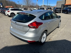 Used 2018  Ford Focus 4d Hatchback SE at Headlight Motor Group near Lewiston&comma; ME