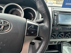 Used 2015  Toyota Tacoma 4WD Double Cab Long Bed at Headlight Motor Group near Lewiston&comma; ME