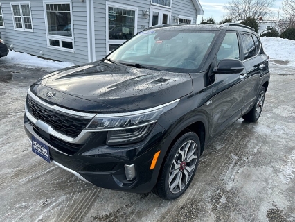 2021 Kia Seltos SX's photo