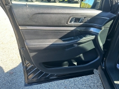 Used 2018 Ford Explorer 4d SUV 4WD XLT Ecoboost at Headlight Motor Group near Lewiston, ME