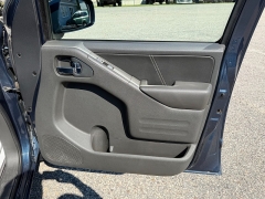 Used 2019  Nissan Frontier 4WD Crew Cab PRO-4X Auto at Headlight Motor Group near Lewiston&comma; ME