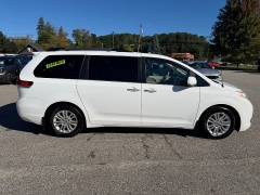 Used 2014  Toyota Sienna 4d Wagon XLE at Headlight Motor Group near Lewiston&comma; ME