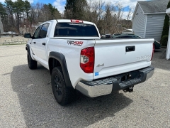 Used 2014  Toyota Tundra 4WD CrewMax SR5 5&period;7L at Headlight Motor Group near Lewiston&comma; ME