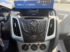 Used 2014  Ford Focus 4d Sedan SE at Headlight Motor Group near Lewiston&comma; ME