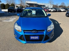 Used 2012  Ford Focus 4d Hatchback SE at Headlight Motor Group near Lewiston&comma; ME