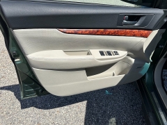 Used 2012  Subaru Outback 4d SUV i Limited at Headlight Motor Group near Lewiston&comma; ME