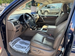 Used 2017  Lexus GX GX 460 4WD at Headlight Motor Group near Lewiston&comma; ME
