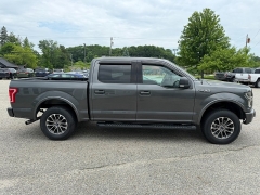 Used 2017  Ford F-150 4WD SuperCrew XLT 5 1&sol;2 at Headlight Motor Group near Lewiston&comma; ME