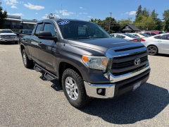 Used 2014  Toyota Tundra 4WD Double Cab SR5 5&period;7L at Headlight Motor Group near Lewiston&comma; ME