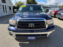 Used 2013  Toyota Tundra 4WD Double Cab 5&period;7L at Headlight Motor Group near Lewiston&comma; ME