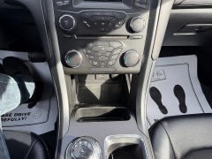 Used 2018  Ford Fusion Hybrid 4d Sedan SE at Headlight Motor Group near Lewiston&comma; ME