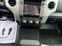 Used 2014  Toyota Tundra 4WD Double Cab SR5 5&period;7L at Headlight Motor Group near Lewiston&comma; ME