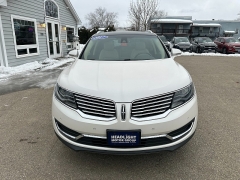 Used 2017  Lincoln MKX 4d SUV AWD Reserve 2&period;7T at Headlight Motor Group near Lewiston&comma; ME