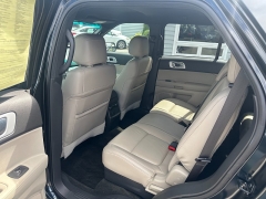 Used 2014 Ford Explorer 4d SUV FWD XLT at Headlight Motor Group near Lewiston, ME