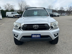 Used 2013  Toyota Tacoma 4WD Double Cab Short Bed Auto at Headlight Motor Group near Lewiston&comma; ME