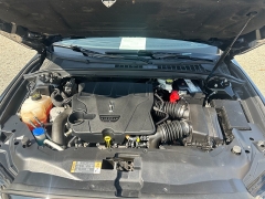 Used 2017  Lincoln Continental 4d Sedan AWD Reserve at Headlight Motor Group near Lewiston, ME