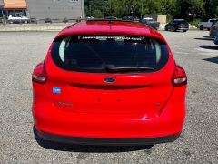 Used 2015 Ford Focus 4d Hatchback SE at Headlight Motor Group near Lewiston, ME