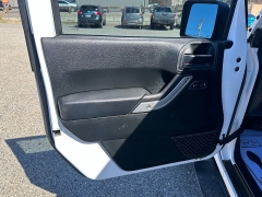 Used 2017 Jeep Wrangler Unlimited 4d Convertible Sahara at Headlight Motor Group near Lewiston, ME