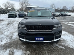 Used 2021  Jeep Grand Cherokee L Limited 4x4 at Headlight Motor Group near Lewiston&comma; ME
