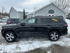 Used 2021  Jeep Grand Cherokee L Limited 4x4 at Headlight Motor Group near Lewiston&comma; ME