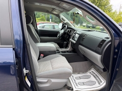 Used 2011  Toyota Tundra 4WD Double Cab 5&period;7L at Headlight Motor Group near Lewiston&comma; ME