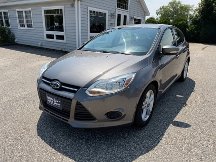 Used 2013 Ford Focus 4d Hatchback SE at Headlight Motor Group near Lewiston, ME