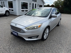 Used 2016  Ford Focus 4d Sedan Titanium at Headlight Motor Group near Lewiston&comma; ME