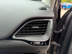 Used 2020  Jeep Cherokee 4d SUV 4WD Latitude Plus Altitude 2&period;4L at Headlight Motor Group near Lewiston&comma; ME
