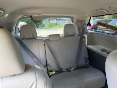 Used 2017  Toyota Sienna 4d Wagon XLE Premium AWD at Headlight Motor Group near Lewiston&comma; ME
