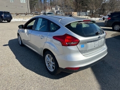 Used 2018  Ford Focus 4d Hatchback SE at Headlight Motor Group near Lewiston&comma; ME