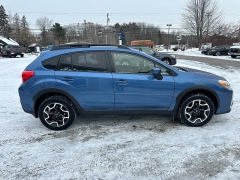 Used 2017  Subaru Crosstrek 4d SUV Premium CVT at Headlight Motor Group near Lewiston&comma; ME