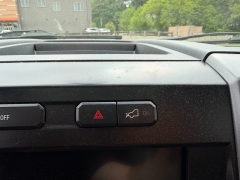 Used 2017  Ford F-150 4WD SuperCrew XLT 5 1&sol;2 at Headlight Motor Group near Lewiston&comma; ME