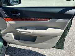 Used 2012  Subaru Outback 4d SUV i Limited at Headlight Motor Group near Lewiston&comma; ME