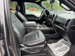 Used 2017  Ford F-150 4WD SuperCrew XLT 5 1&sol;2 at Headlight Motor Group near Lewiston&comma; ME