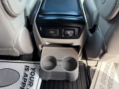 Used 2017  Toyota Sienna 4d Wagon XLE Premium AWD at Headlight Motor Group near Lewiston&comma; ME