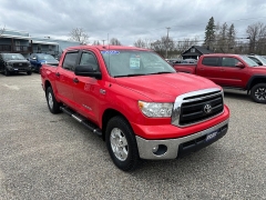 Used 2013  Toyota Tundra 4WD CrewMax 5&period;7L at Headlight Motor Group near Lewiston&comma; ME